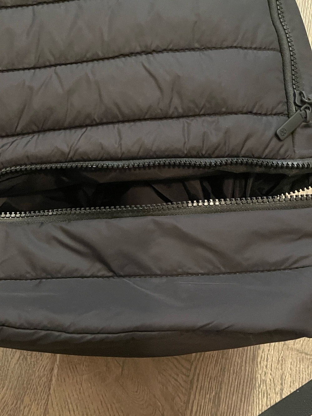 Gaiam Black Quilted Lite Traveller Backpack - Picture 8 of 16